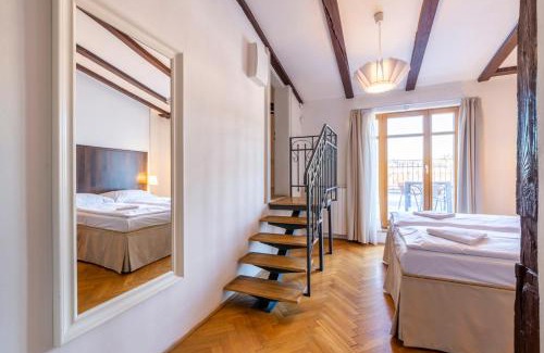 Smichov Apartment | Janackovo - Riverside Residence