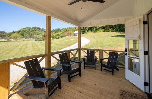 Dillard Cottage | Jane Cottage at Julep Farms