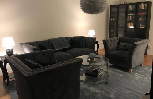 Farsta strand Apartment | Jane's Place. A high rated apartment, private parking for free.