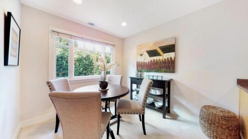Sonoma House | Janes Cottage-The Perfect Wine County Retreat - Includes Wine Tasting Passport