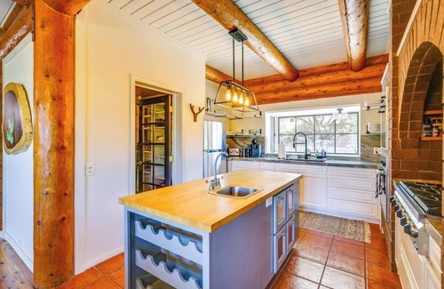 Alpine House | Japatul House w Pool HotTub | Ggle 5 Star Reviews