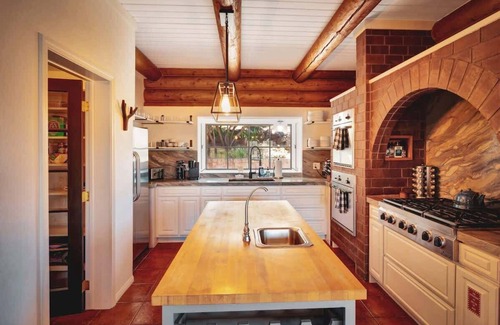 Alpine Cabin | Japatul House w Pool & Spa 5 Star Google Reviews