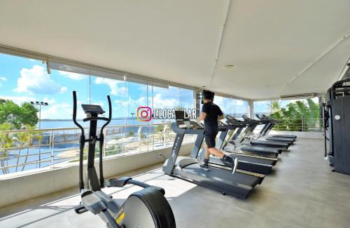 Smin Apartment | Jardim no concreto Lake side