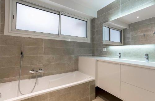 Pointe Croisette Apartment | Jardin d'Azur – Terrace, Calm & Croisette