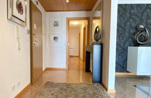 Parede Apartment | Jardins da Parede 211