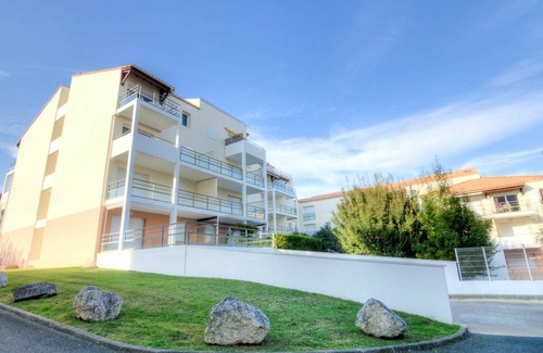 Vaux-sur-Mer Apartment | Jardins De Pontaillac 800.4