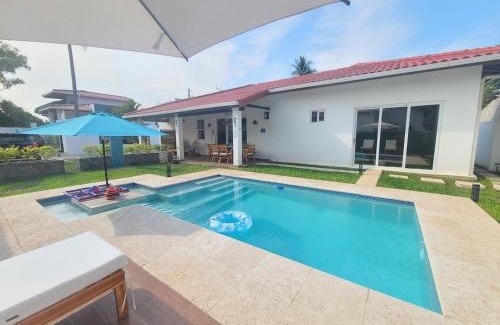 San Luis Talpa House | Jasibe Oceanside in Amatecampo - Steps to beach - Flexible Checkout