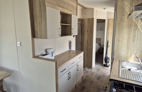 Dymchurch House | Jasmine - 2 bedrooms sleeps 6