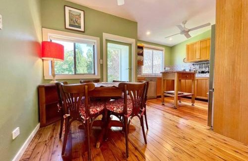 Katoomba House | Jasmine Cottage