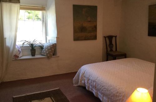 Lerryn House | Jasmine Cottage