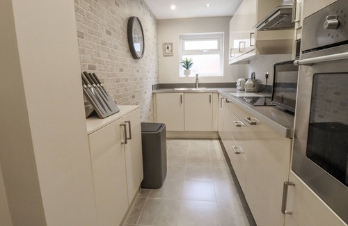 Lytham St. Anne's Cottage | Jasmine Cottage
