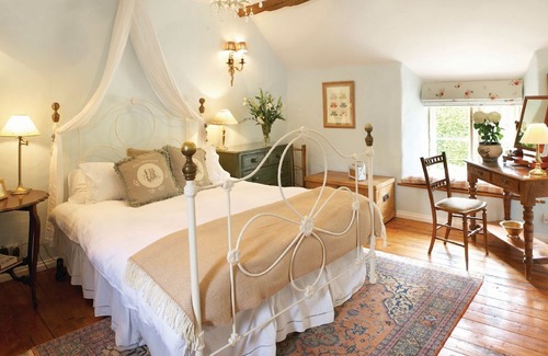 Burford Cottage | Jasmine Cottage, Oxfordshire