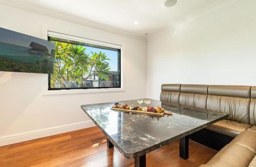 Yamba House | Jasmine cove - Exclusive Waterfront Estate