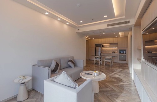 Khlong Toei Hotel | Jasmine Grande Residence