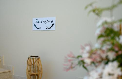 Gournai House | Jasmine loft luxury 1