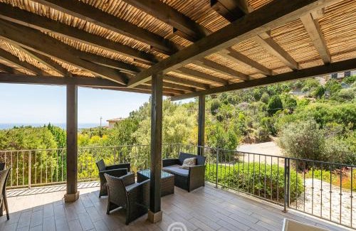 Eden Rock Apartment | Jasmine Panoramic Hideaway