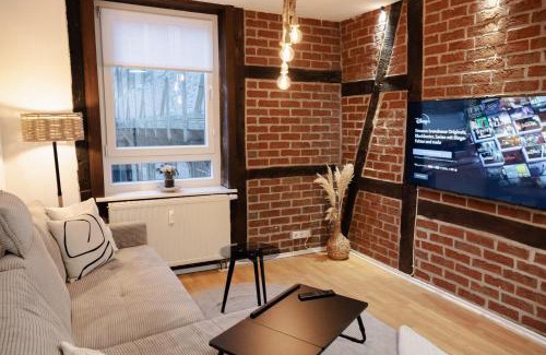 Hamelin Apartment | JASTA Homes Altstadt, zentral, überdachter Parkplatz, Netflix, Vollausstattung, Loft, modern und Komfort