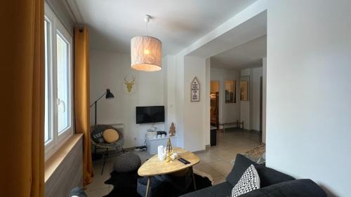 Valloire Apartment | Jaune Génépi - 4 personnes - 49m2 et 17m2 terrasse