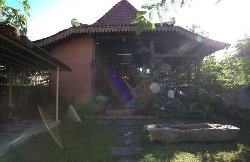 Lombok House | JavaLO Lite