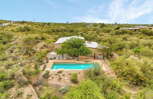Old Spanish Trail Estates House | Javelina House, Javelina House Desert Oasis