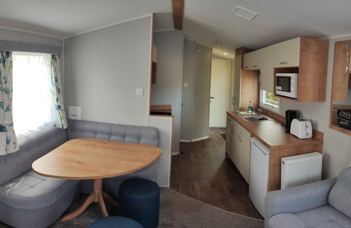 Aldwick House | Jay - 4 berth Caravan at Copthorne Caravans