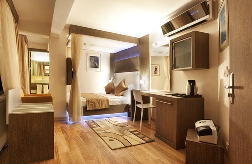Osmanbey Hotel | Jazz Hotel
