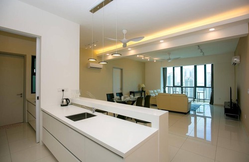Seri Tanjung Pinang Apartment | Jazz Service Suites by Sanguine