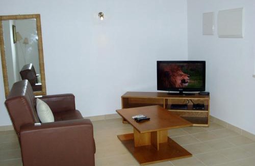 Pata de Baixo Apartment | Jazzy Cool Apartment Near White Sand Beaches