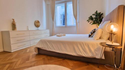 Les Baumettes Apartment | Jazzy et Spacieux Appartement Prom des Anglais