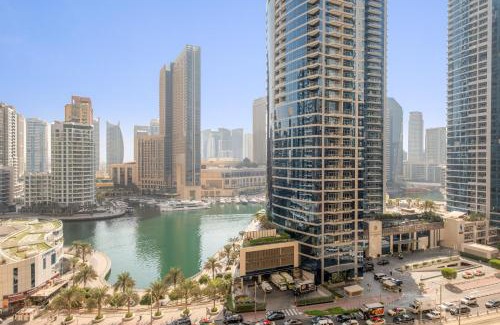 Jumeira 3 Apartment | JBR SADAF Apartment Full Marina View by Renttiers