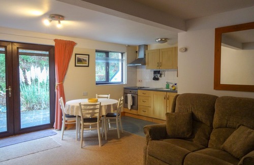 Thornthwaite Cottage | Jebel Kasr, Thornthwaite - a cottage that sleeps 2 guests in 1 bedroom