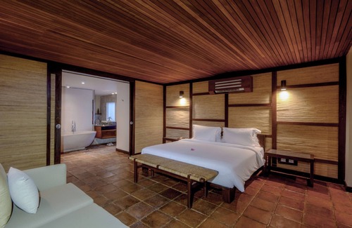 Mangsit Hotel | Jeeva Klui Resort