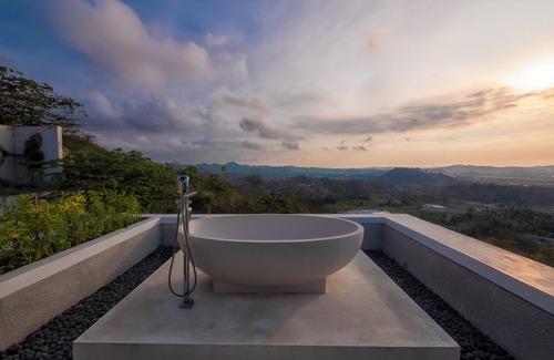 Kuta Villa | Jeeva Mandalika