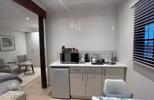 Muizenberg Apartment | Jefa Heights