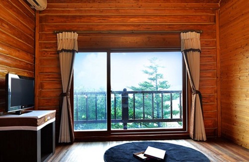 Aewol House | Jeju Ateune Pension