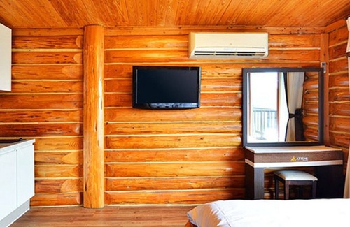 Aewol House | Jeju Ateune Pension