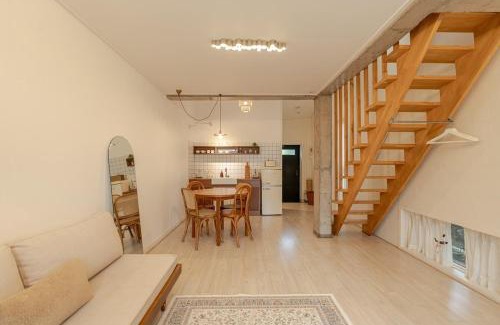 Aewol House | Jeju Byeolkkum Pension