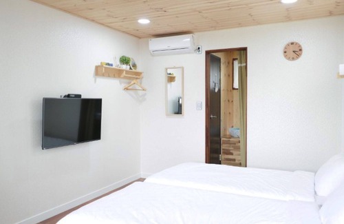 Andeok House | Jeju Coz Guest House