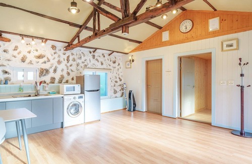 Namwon House | Jeju Doldamhankil Pension