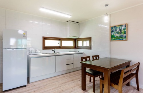 Seongsan House | Jeju Garden Pension
