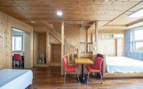 Aewol House | Jeju Joy Hill Pension