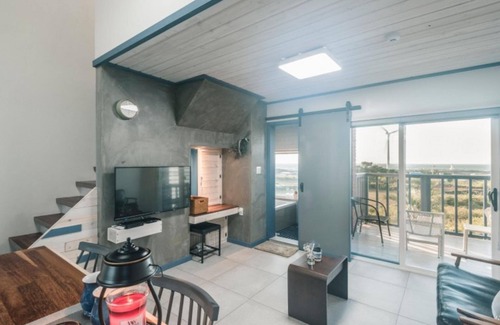 Hallim House | Jeju Romance Papa Pension