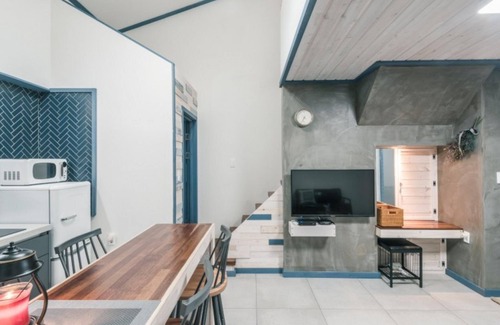 Hallim House | Jeju Romance Papa Pension