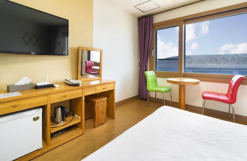 Downtown House | Jeju Samda Hostel