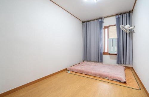 Namwon House | Jeju Seoul Minbak