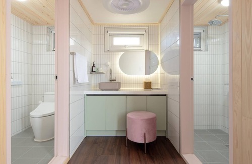 Hallim House | Jeju Staysosoheon Dokchae Pension