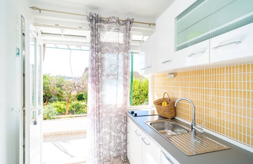 Montovjerna House | Jele Rooms