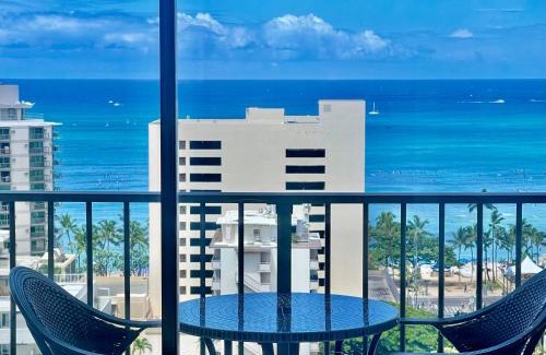 Waikiki Apartment | Jenny's Pineapple Cottage
