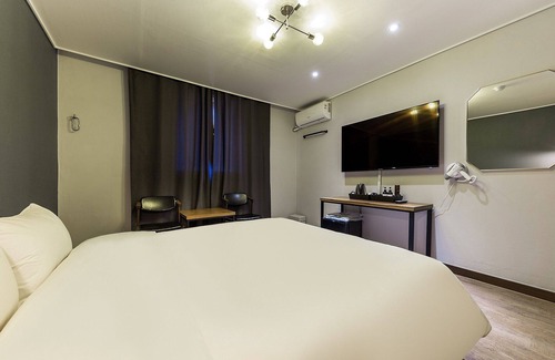 Cheongju Hotel | Jeongju Ochang Hotel Bom