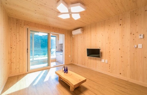 Jeongseon House | Jeongsen Eoulim Pension
